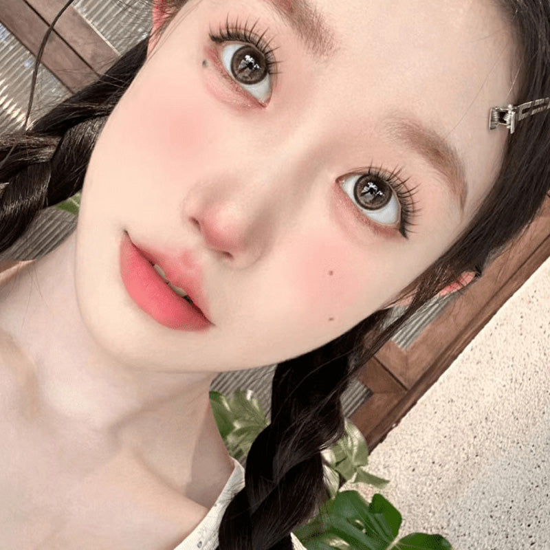 False Eyelashes with Self-Adhesive