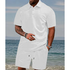 Conjunto de 2 peças para homem: camisola de manga curta com gola virada e padrão diamante e calções com cordão