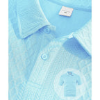 Conjunto de 2 peças para homem: camisola de manga curta com gola virada e padrão diamante e calções com cordão