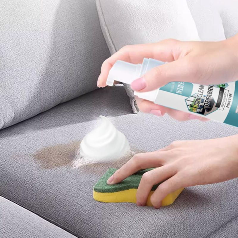 Limpador em espuma potente para tecido